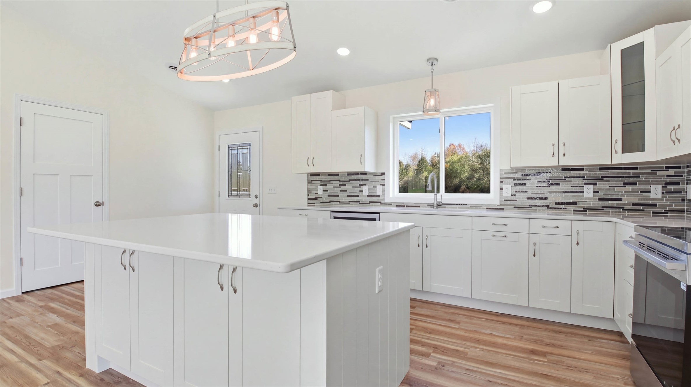 120 Vreeland Street Property Photo 14