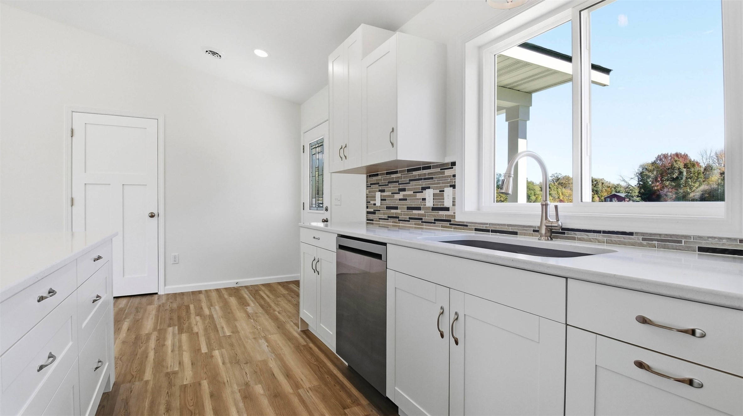 120 Vreeland Street Property Photo 16