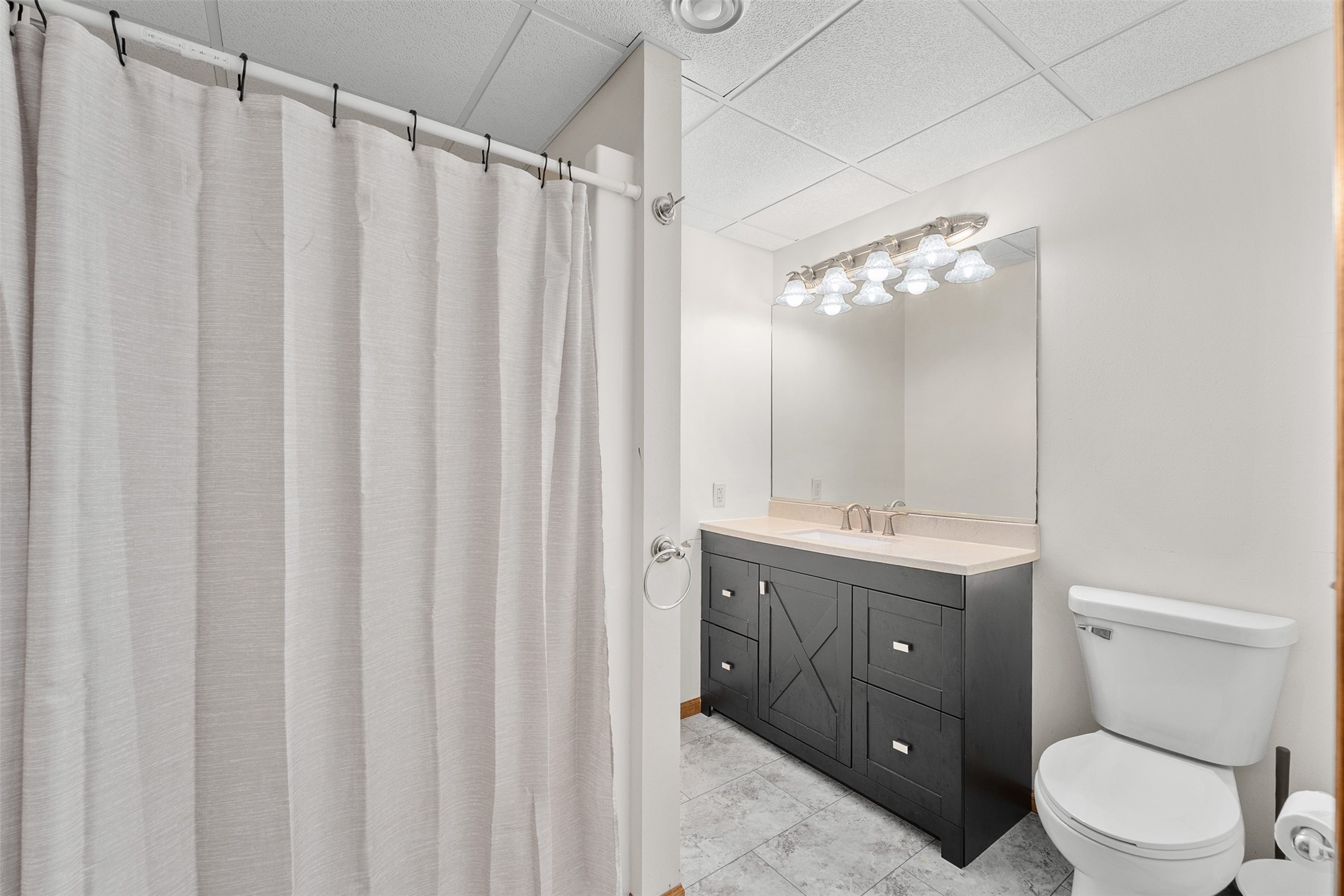 2704 Hemlock Lane Property Photo 25