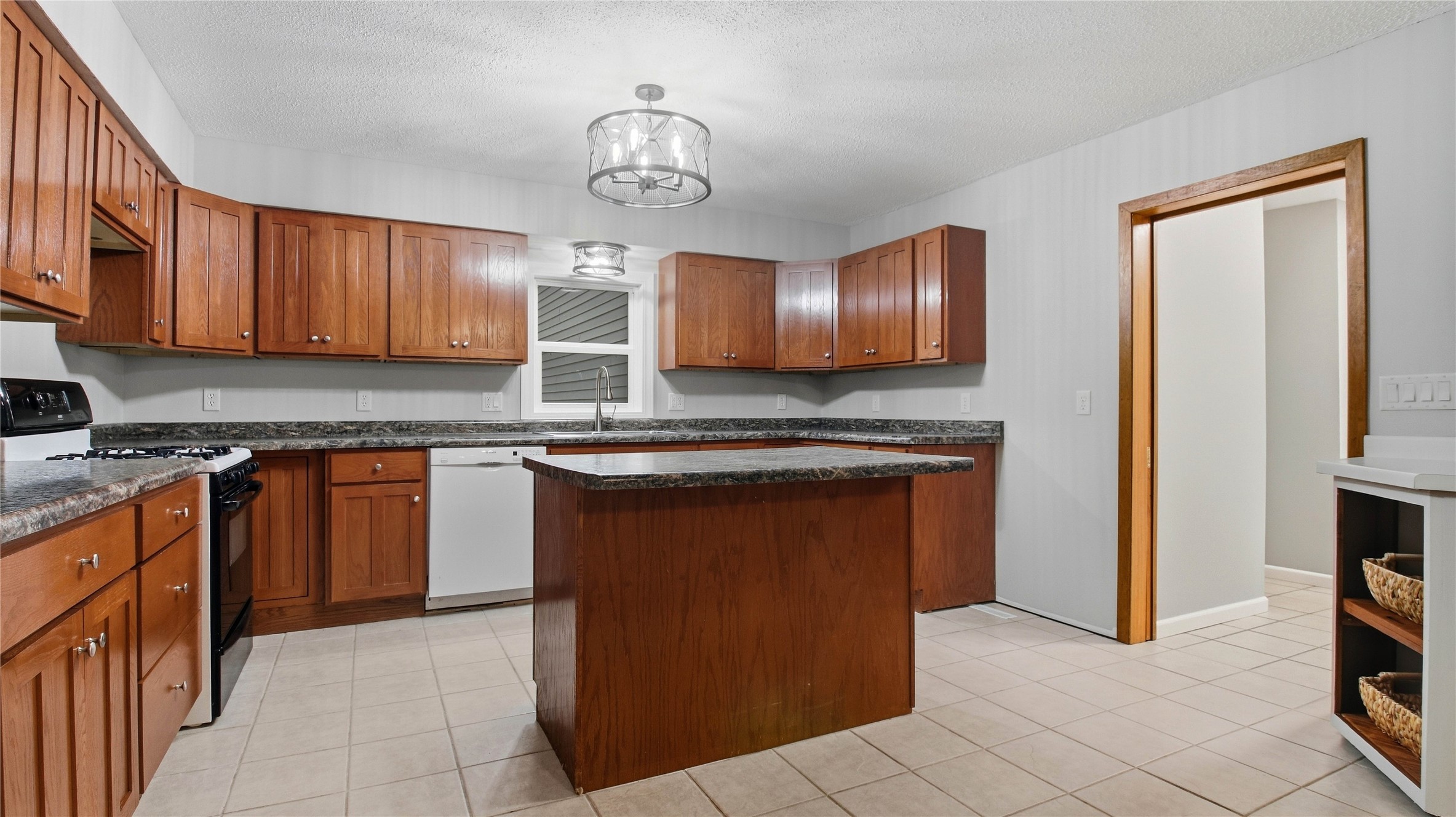 1593 County Highway Ss Property Photo 11
