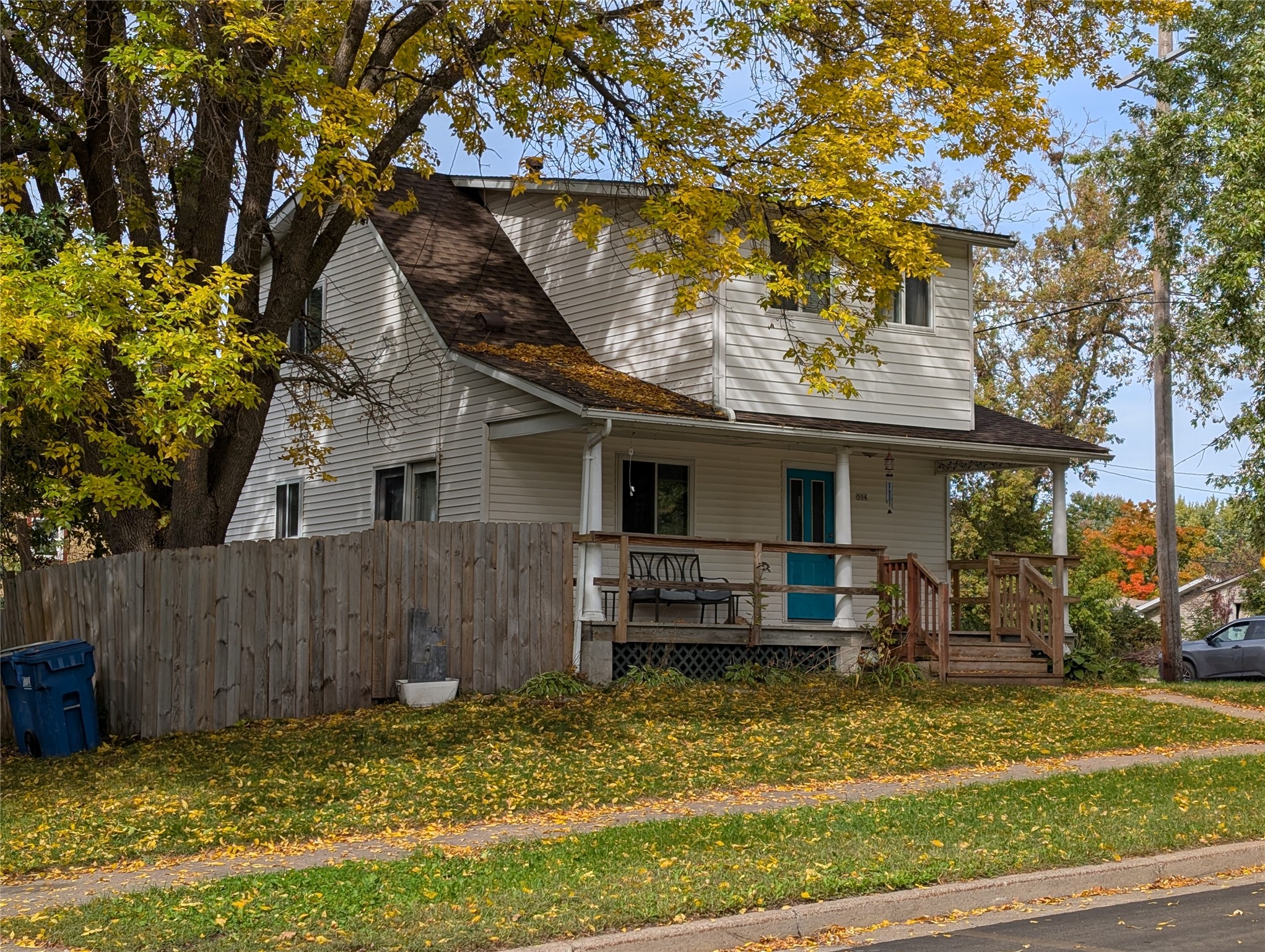 504 Phipps Avenue Property Photo 1