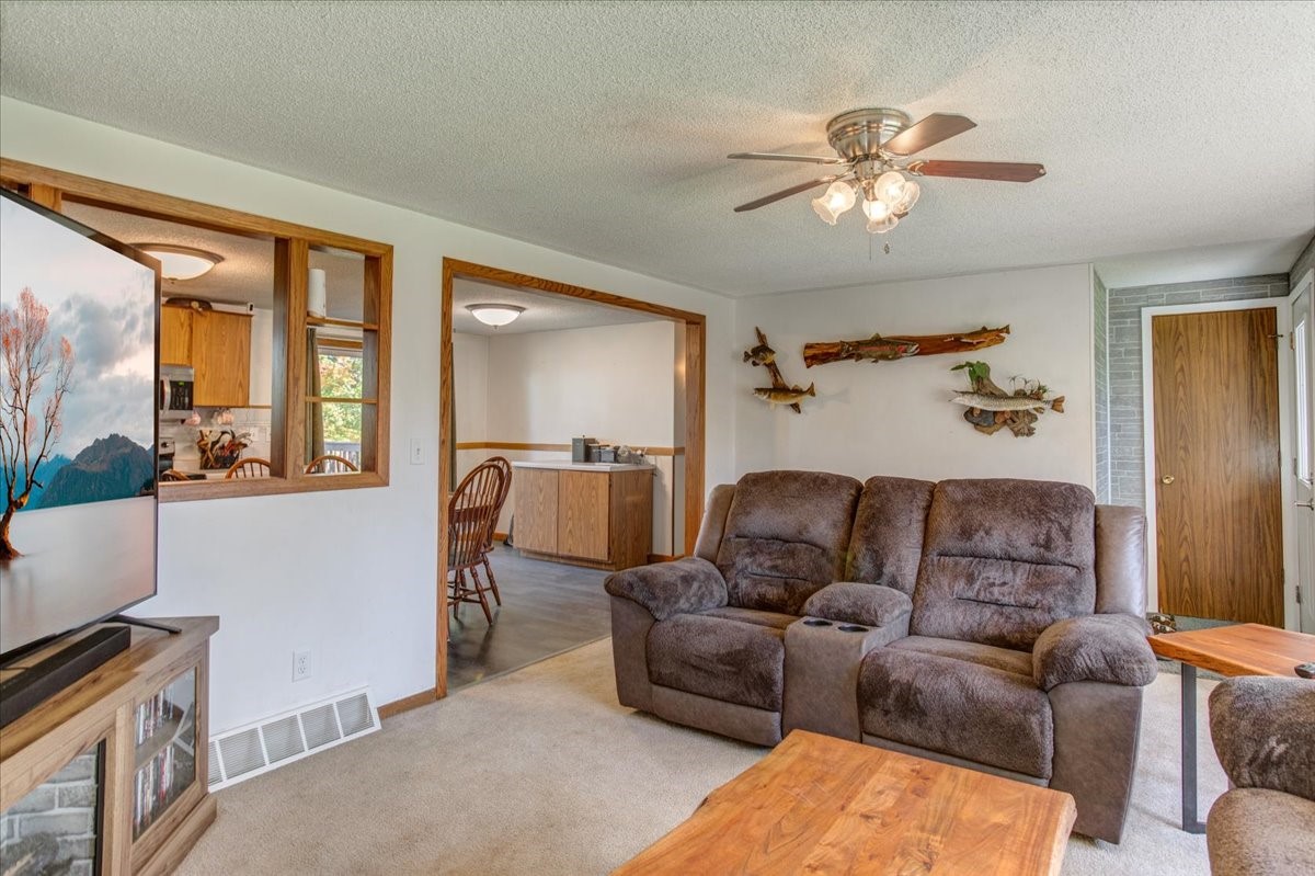 1109 16th Avenue E Property Photo 17
