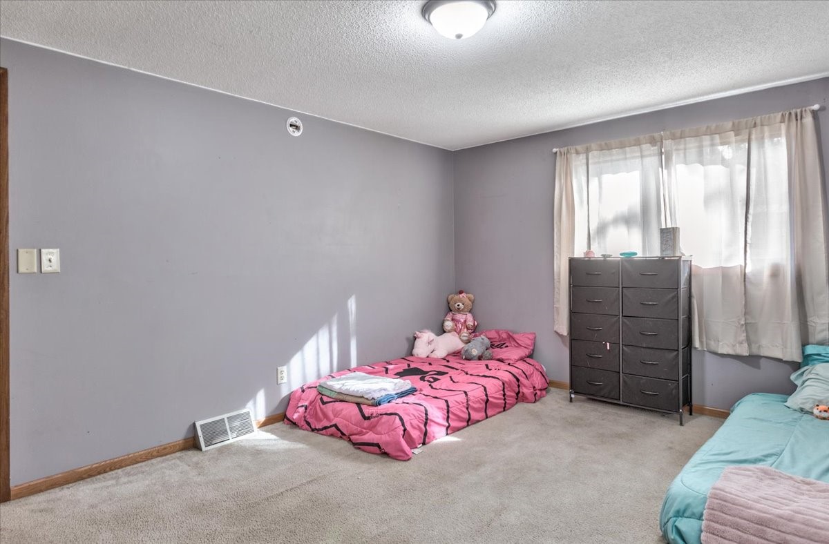 1109 16th Avenue E Property Photo 30