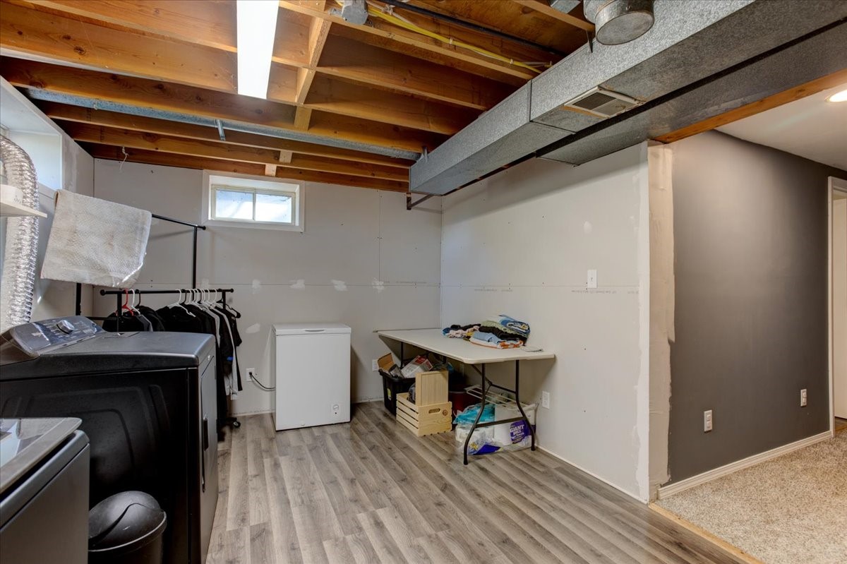 1109 16th Avenue E Property Photo 36