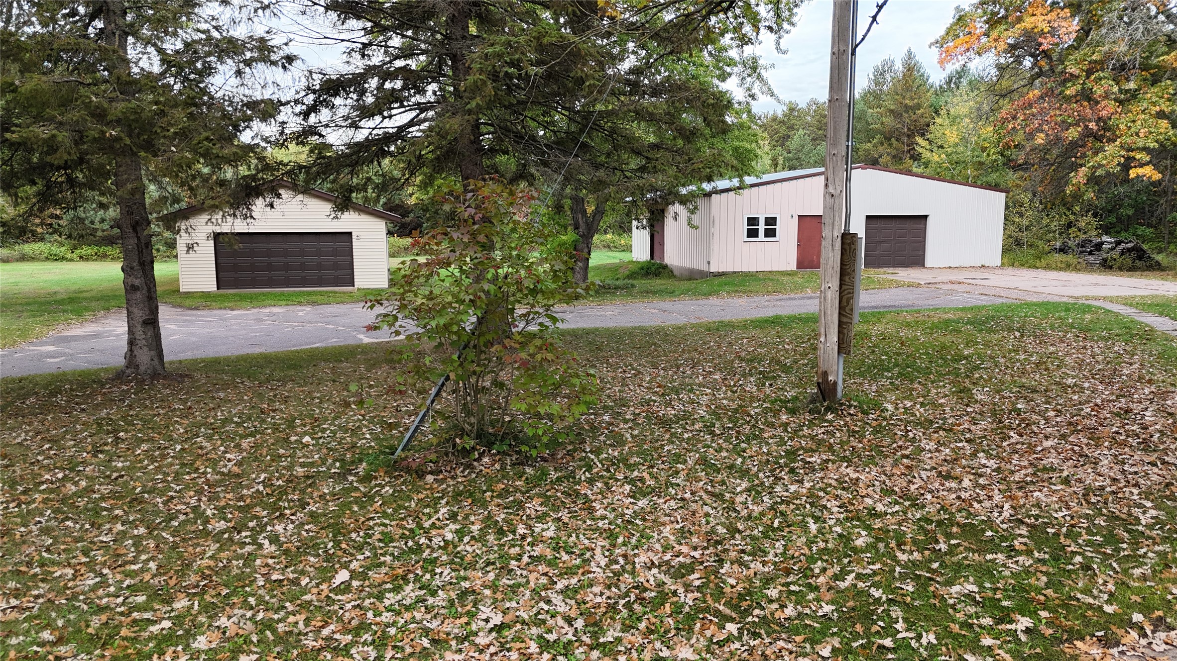25045 Old 35 Property Photo 3