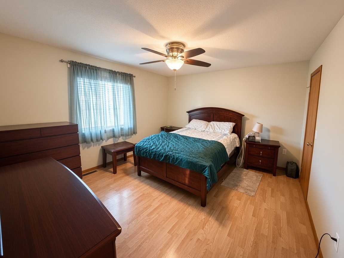 18934 62nd Avenue Property Photo 8