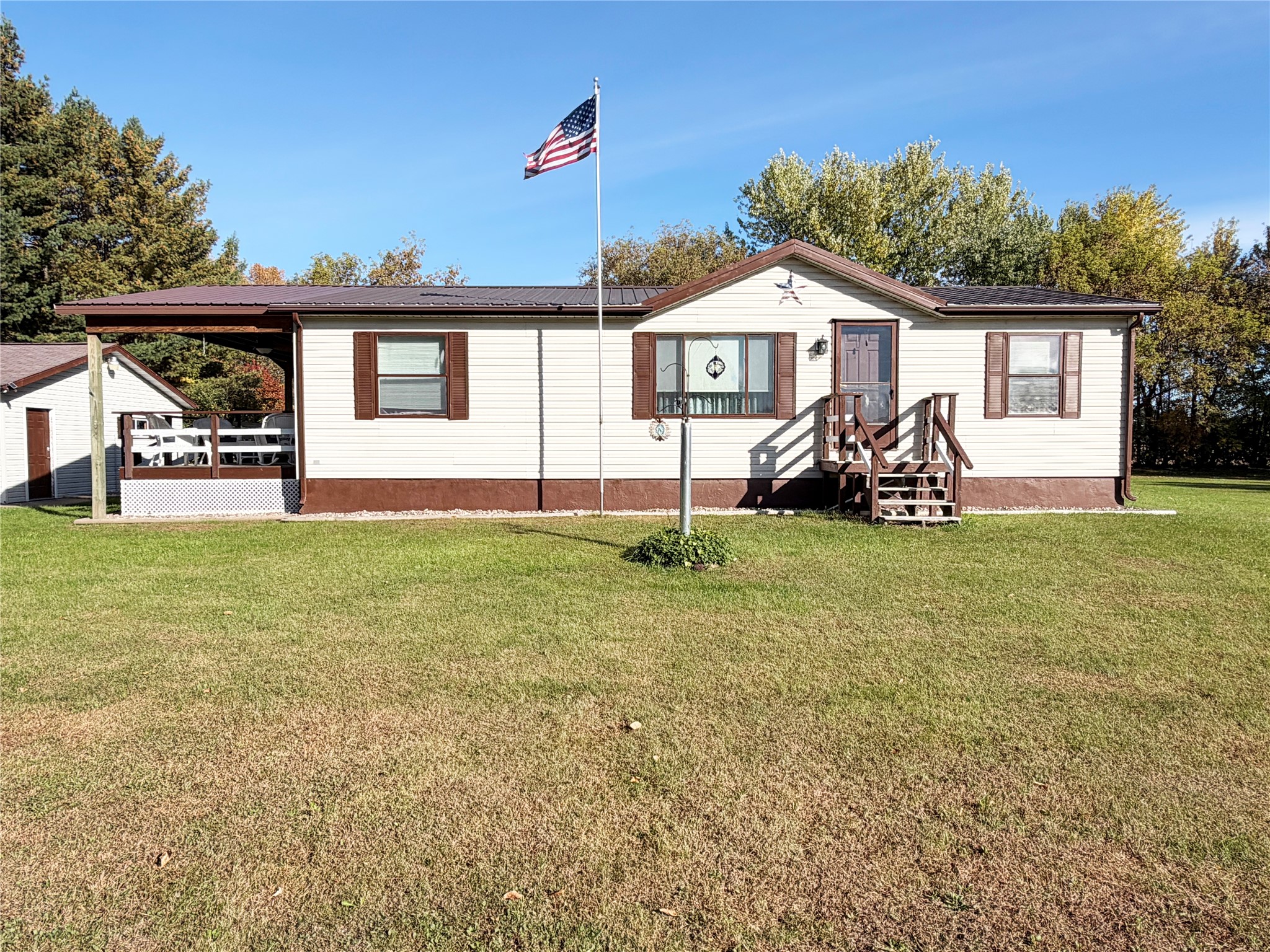1910 17th Avenue Property Photo 1