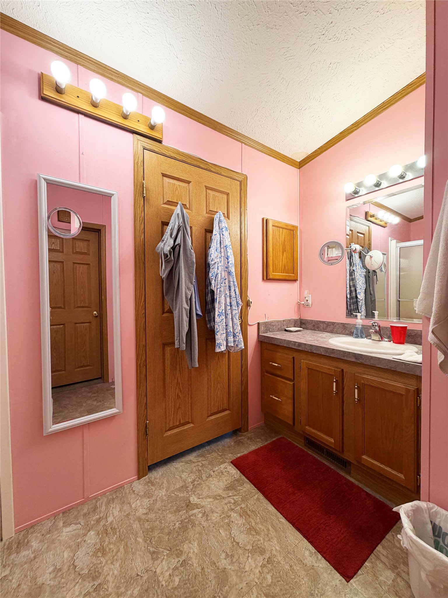 1910 17th Avenue Property Photo 17