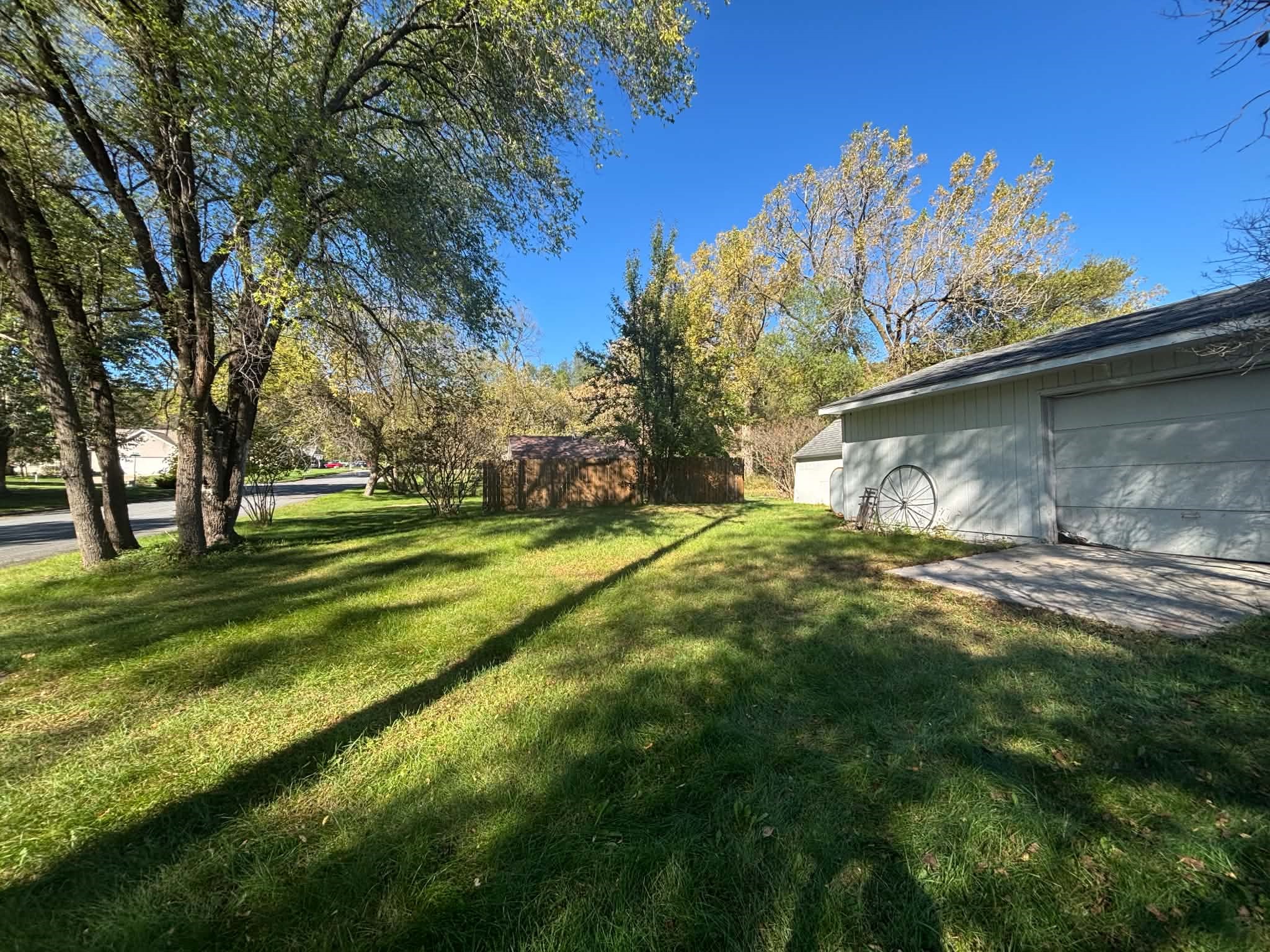 3330 Lasalle Street Property Photo 6