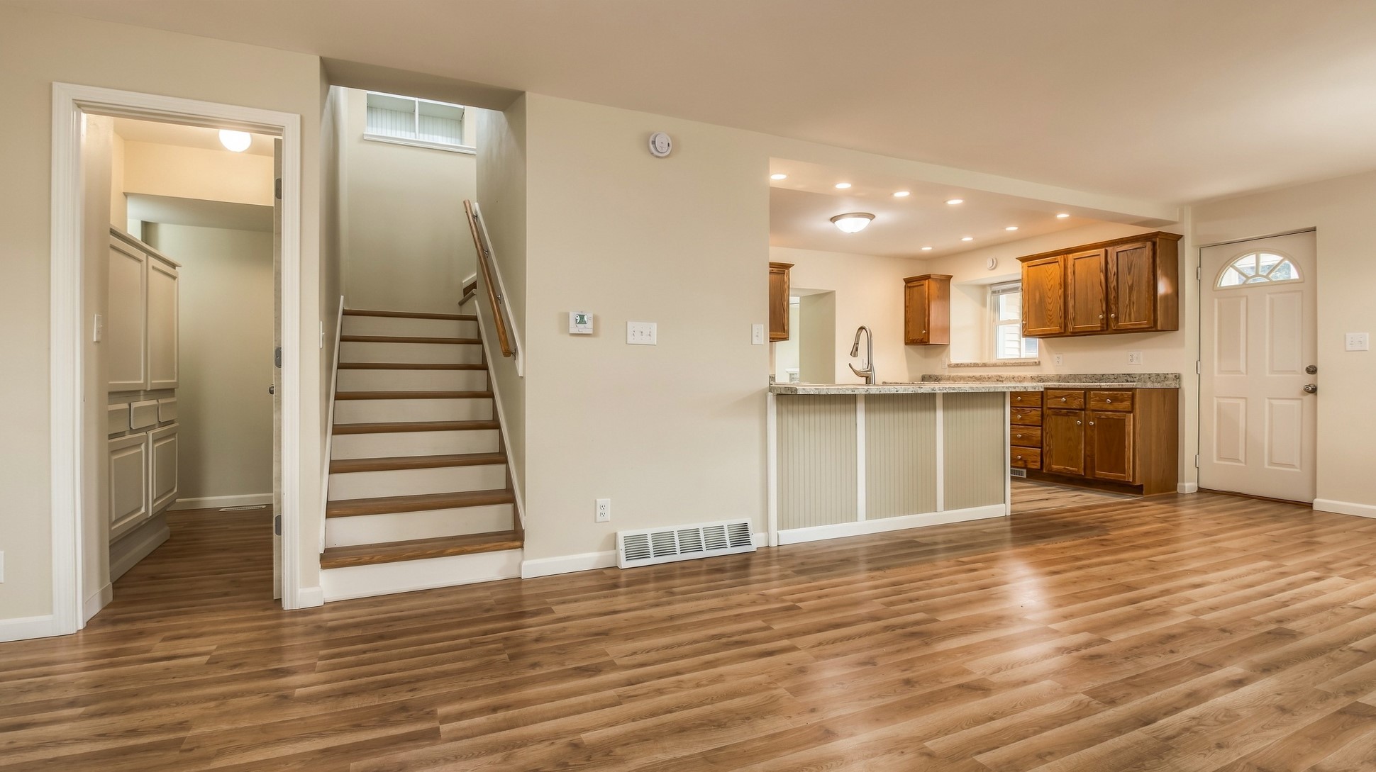 510 1st Avenue Property Photo 14