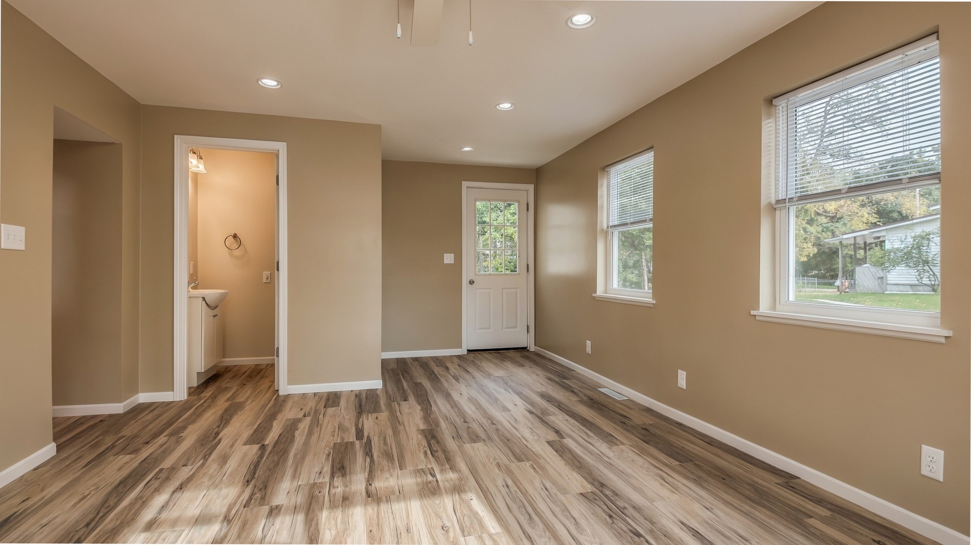 510 1st Avenue Property Photo 15