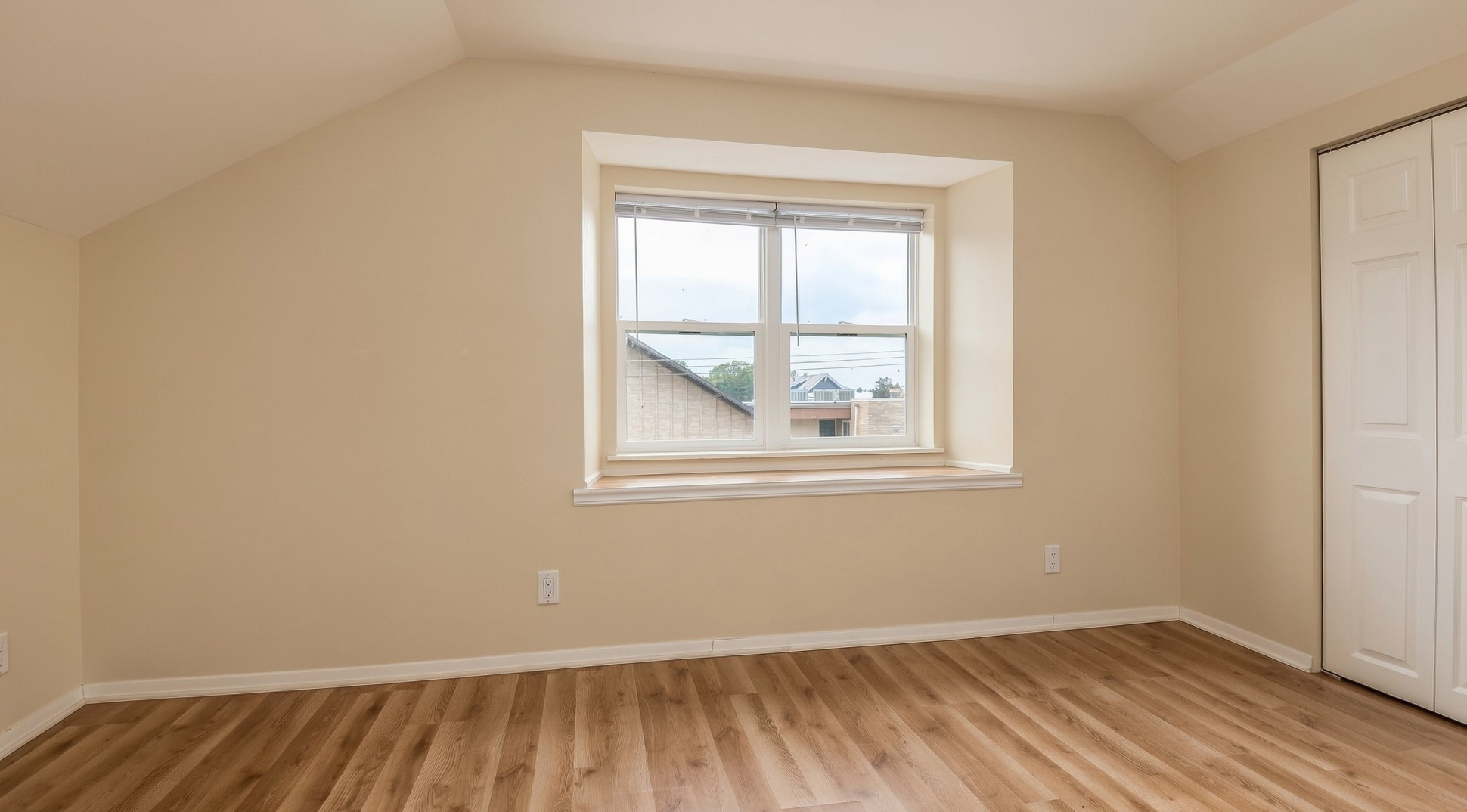 510 1st Avenue Property Photo 27