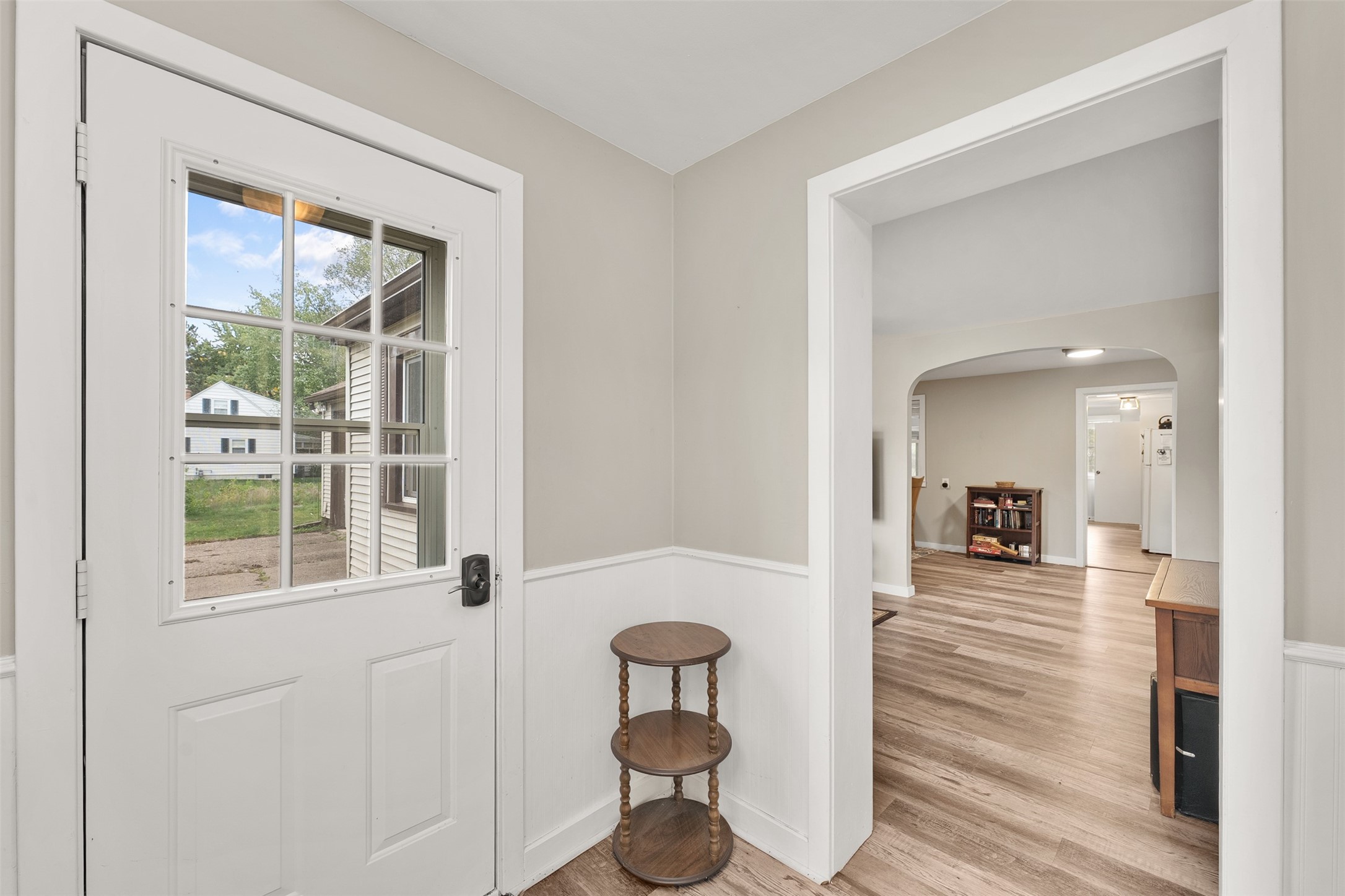 205 W South Avenue Property Photo 3