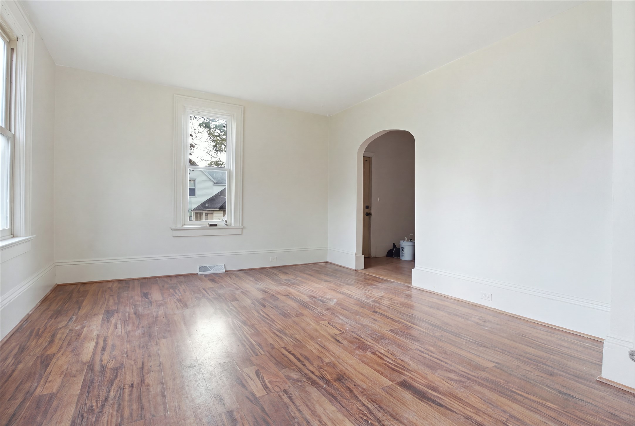 1014 Summit Street 2 Property Photo 12