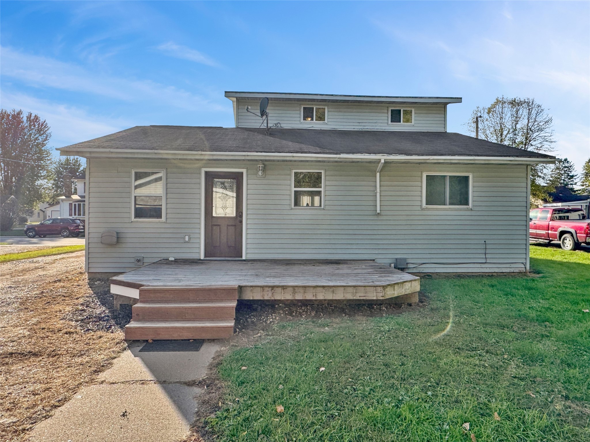 1102 Newman Street Property Photo 2