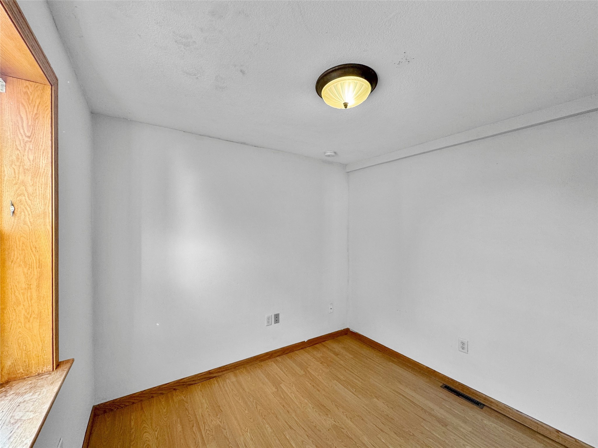 1102 Newman Street Property Photo 22