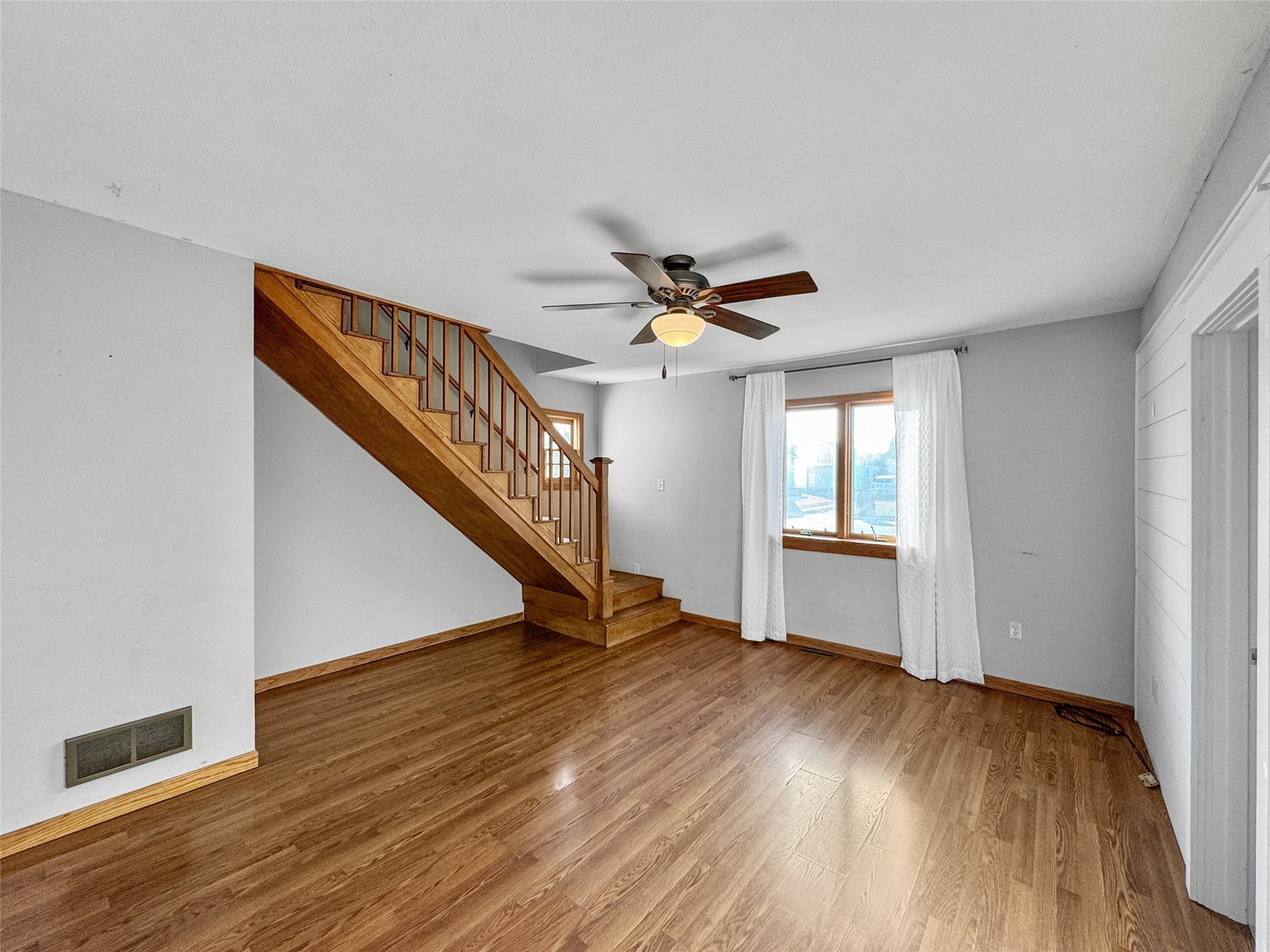1102 Newman Street Property Photo 35