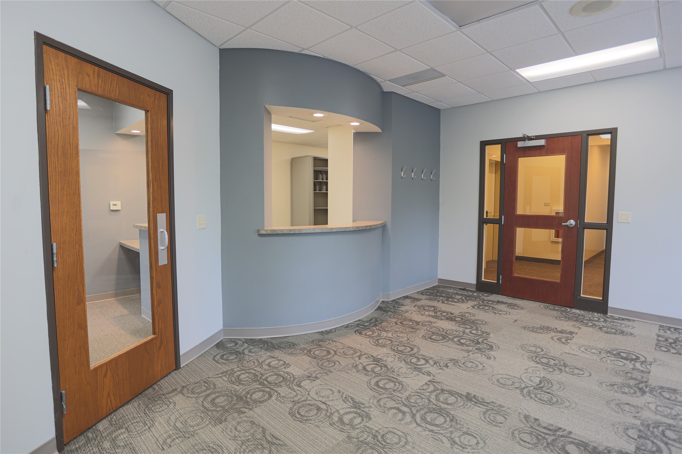 1561 Commerce Court 200 Property Photo 4