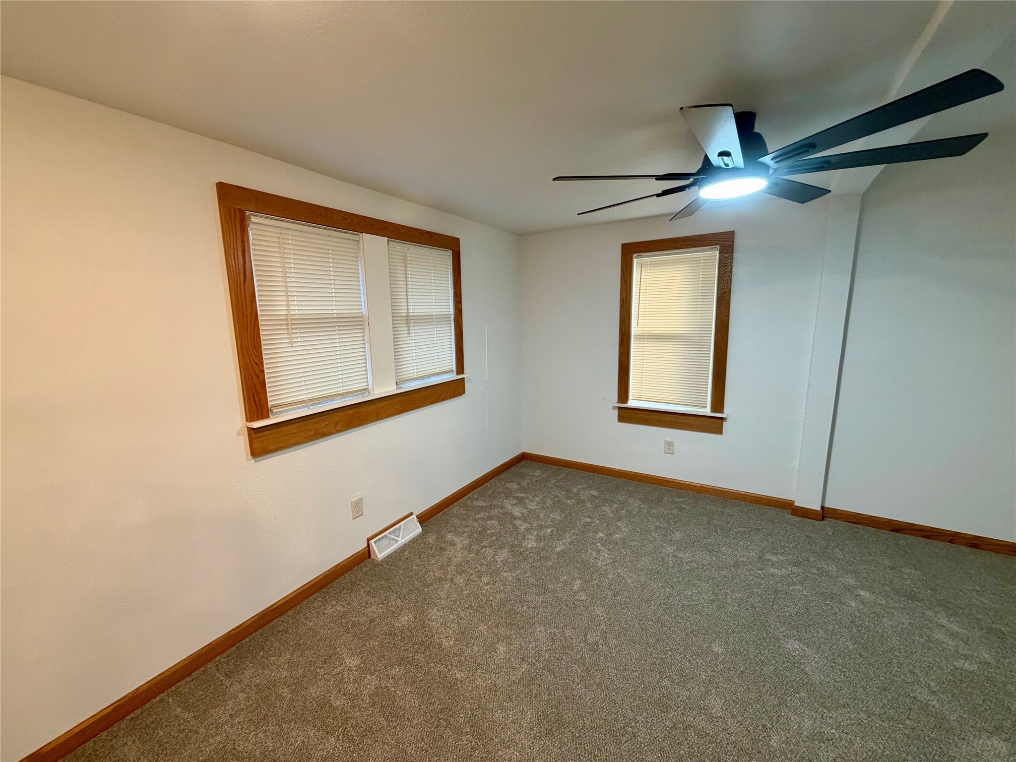 2519 Peebles Street Property Photo 17