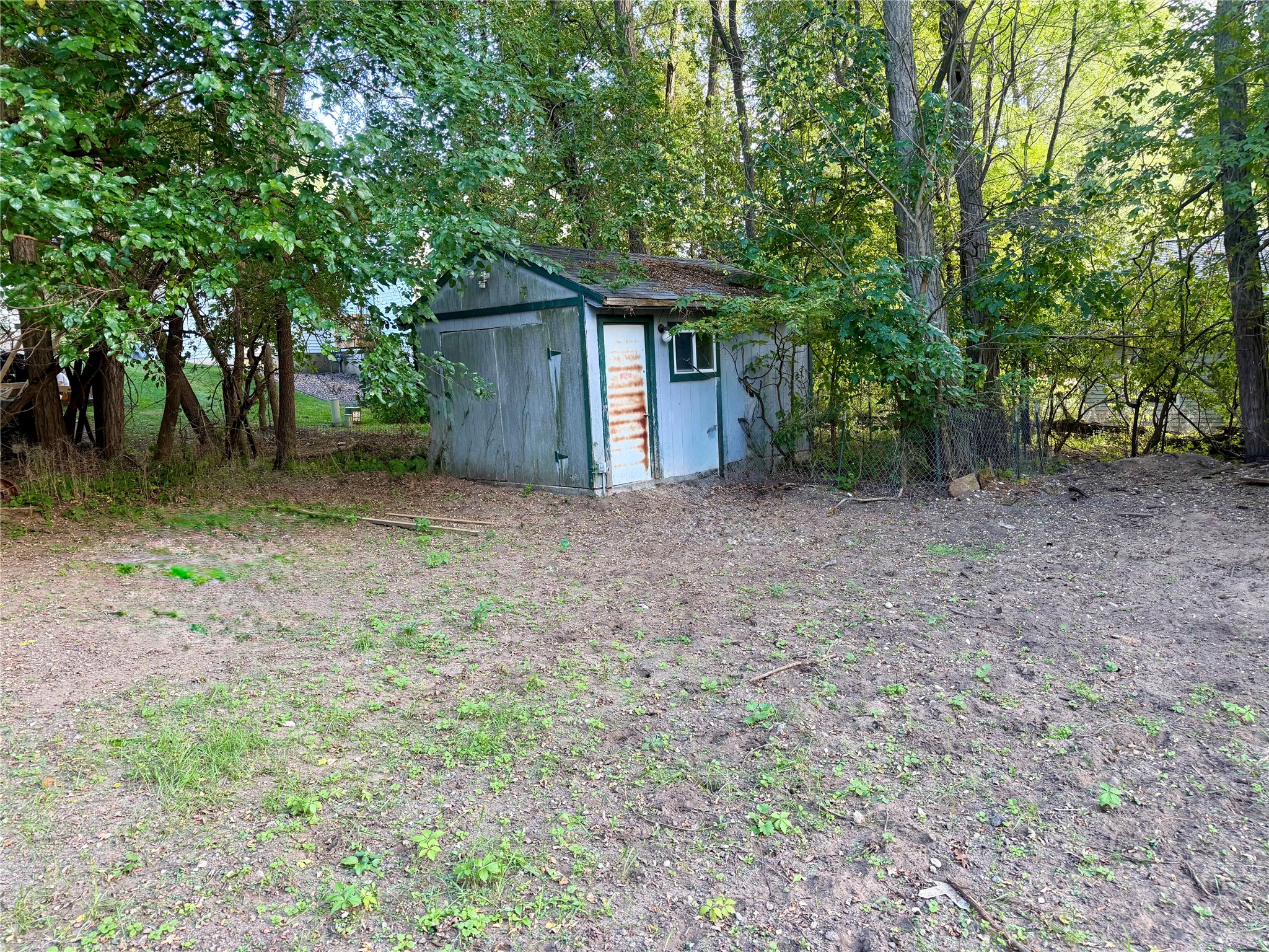 2519 Peebles Street Property Photo 19