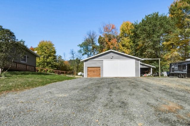3034 180th Street Property Photo 6