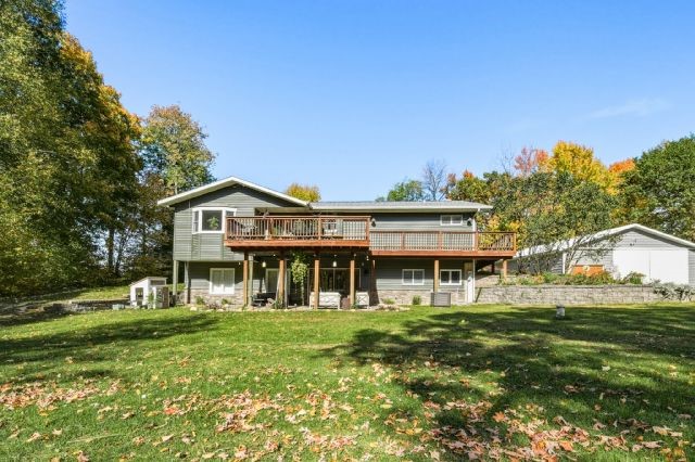 3034 180th Street Property Photo 8