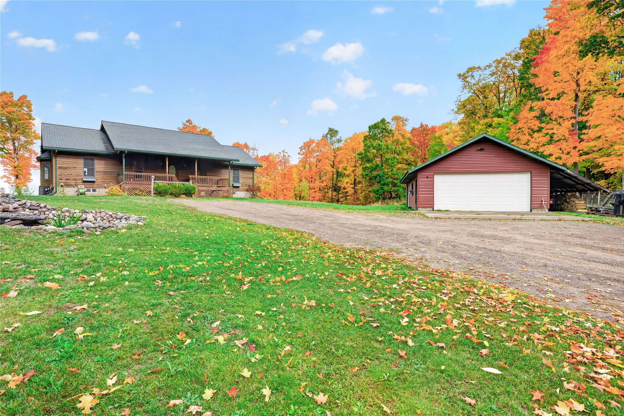 41971 State Highway 169 Property Photo 2