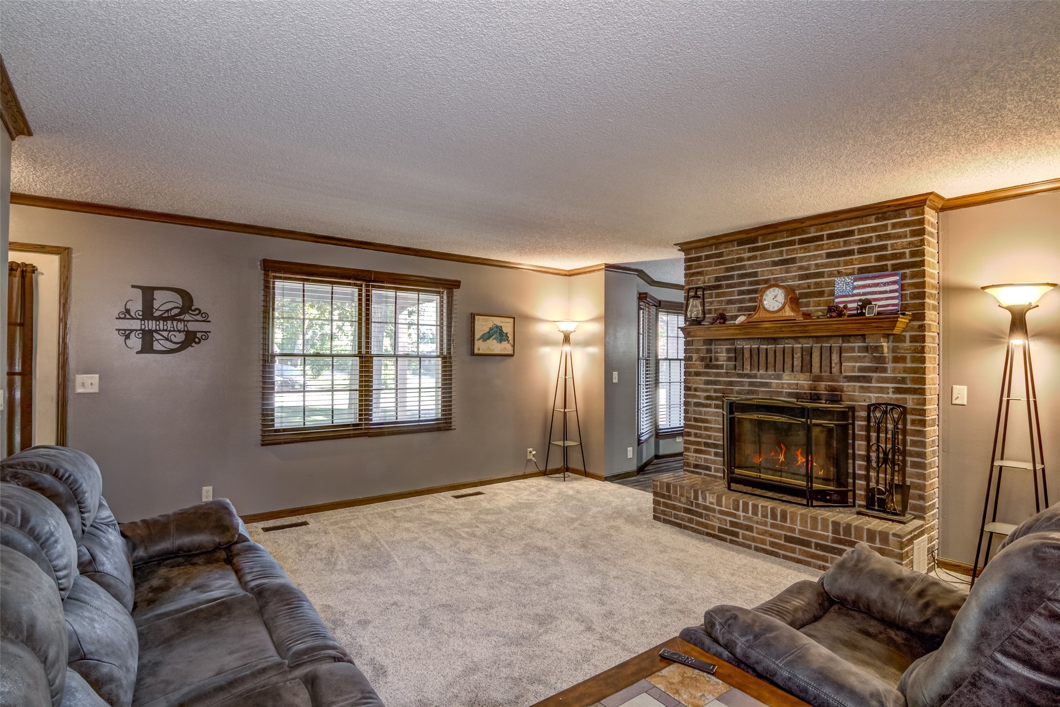 4610 Woodstock Court Property Photo 3