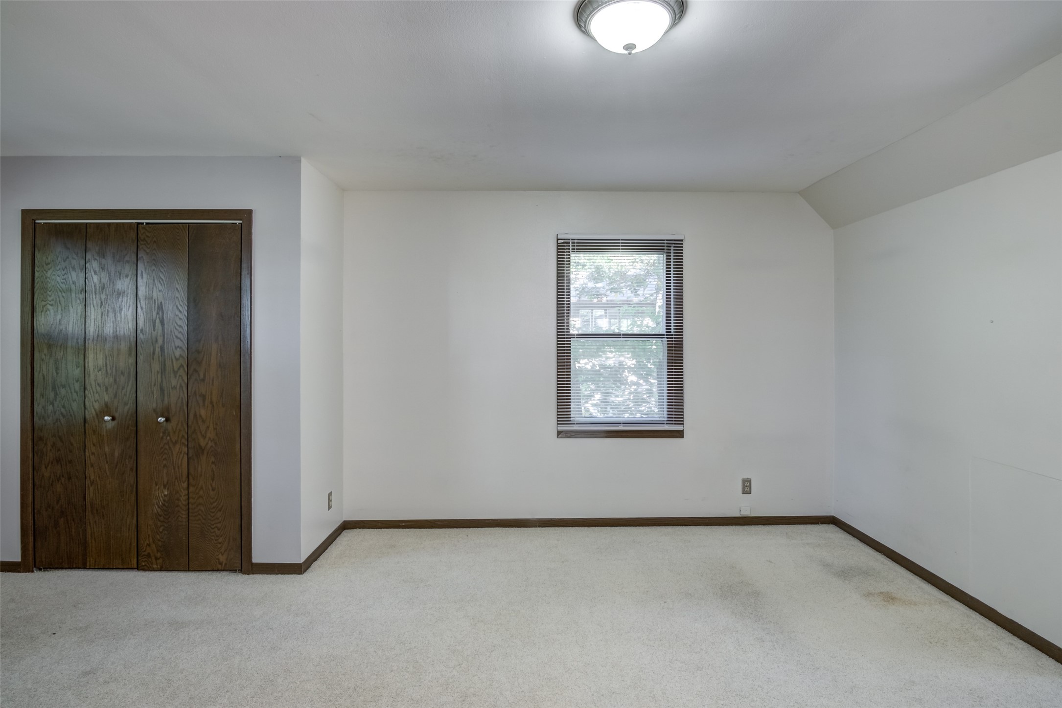 4610 Woodstock Court Property Photo 19