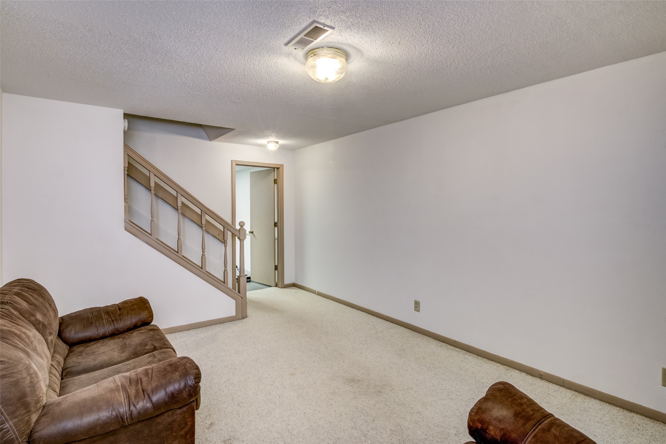 4610 Woodstock Court Property Photo 27