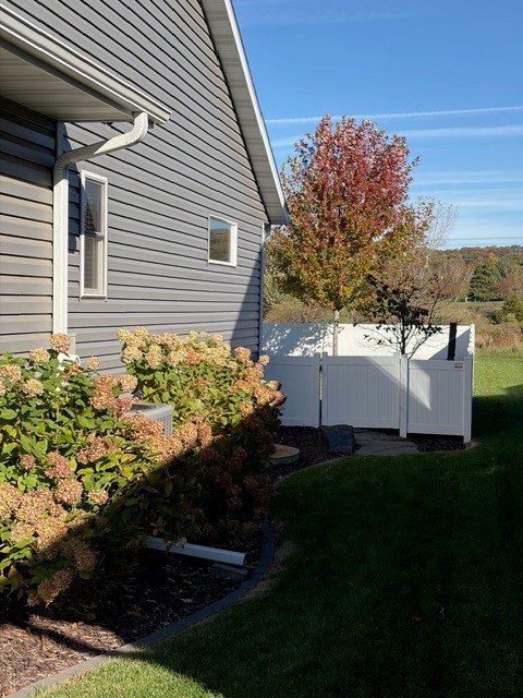 4104 La Salle Street Property Photo 10