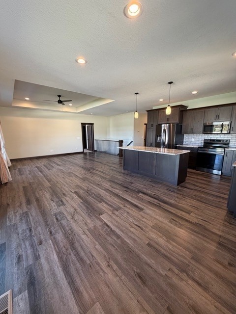 4104 La Salle Street Property Photo 13