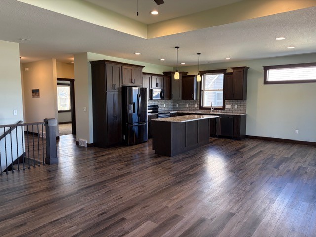 4104 La Salle Street Property Photo 15