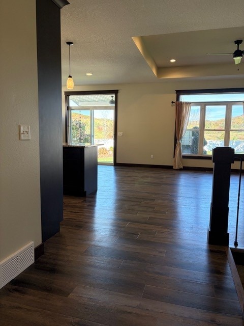 4104 La Salle Street Property Photo 18