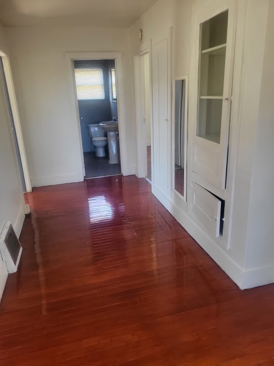 107 Charles Street Property Photo 9