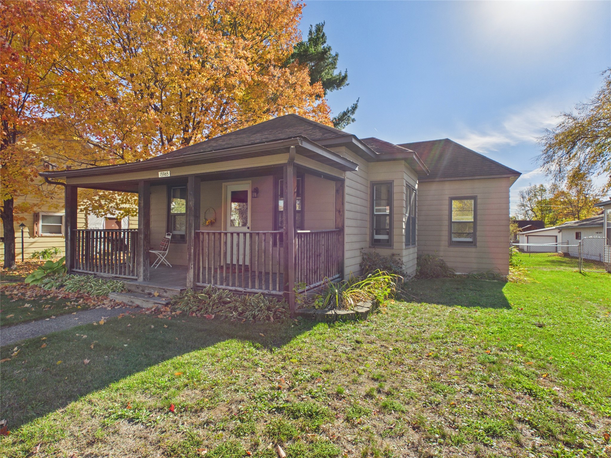15965 Fourth Street Property Photo 6