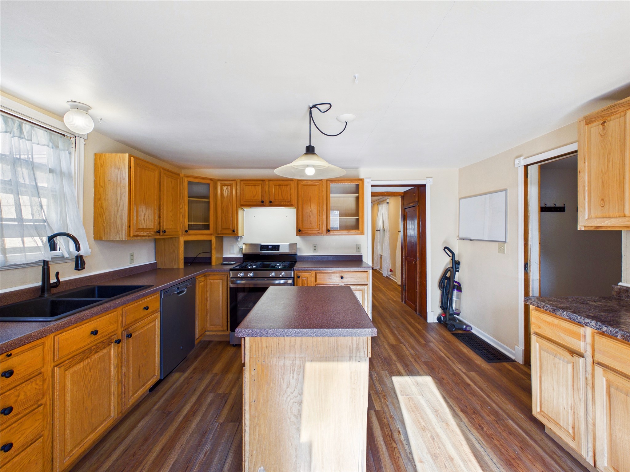 15965 Fourth Street Property Photo 35