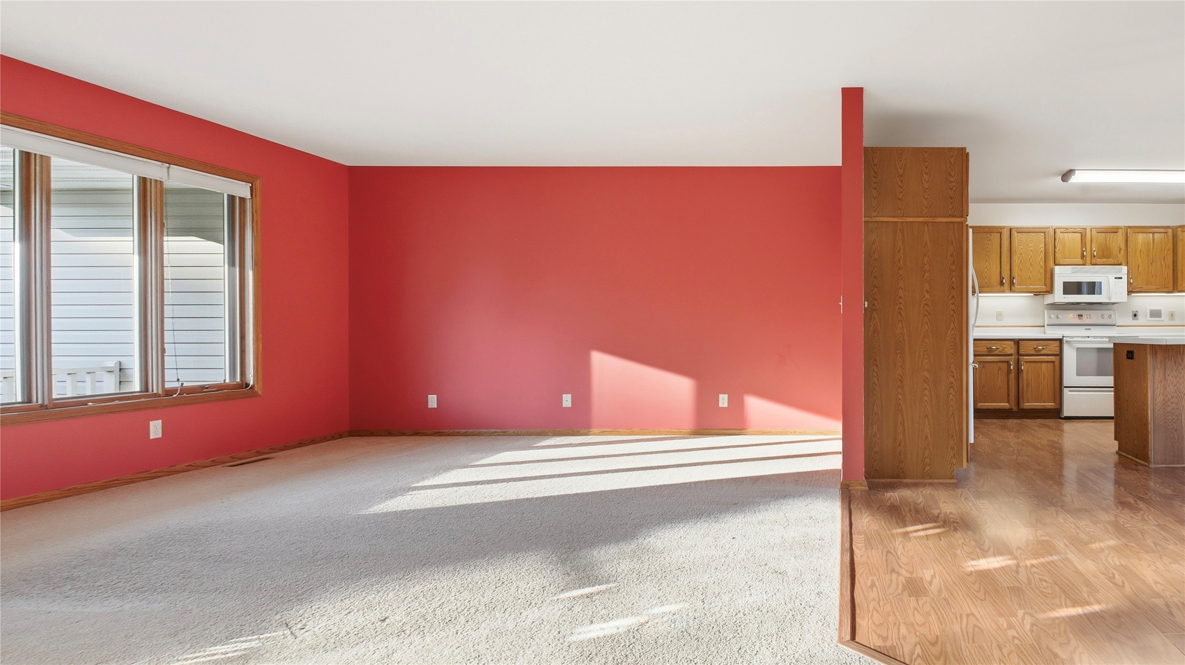 2747 Diane Lane Property Photo 8