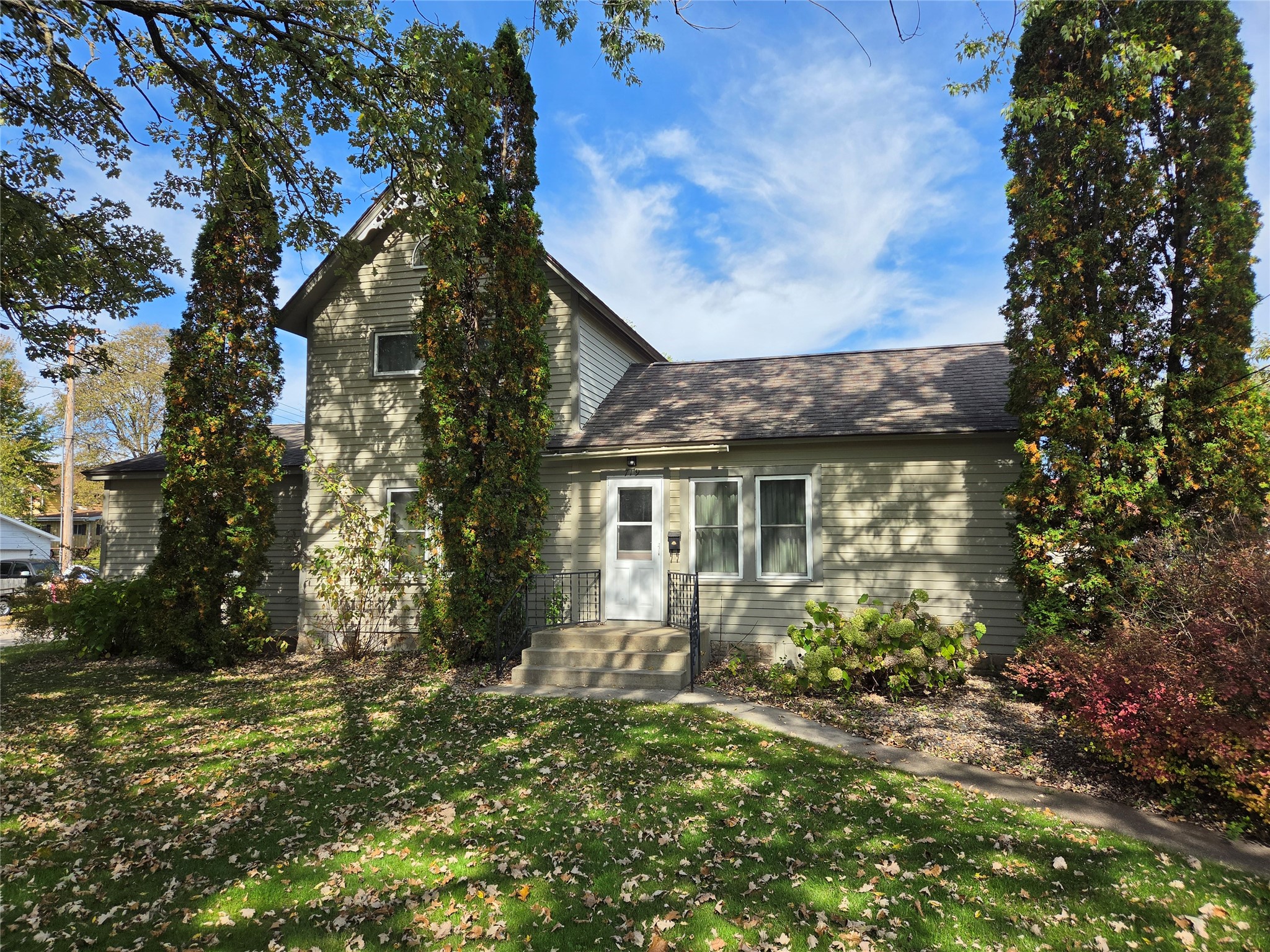 719 Pierce Street Property Photo 1