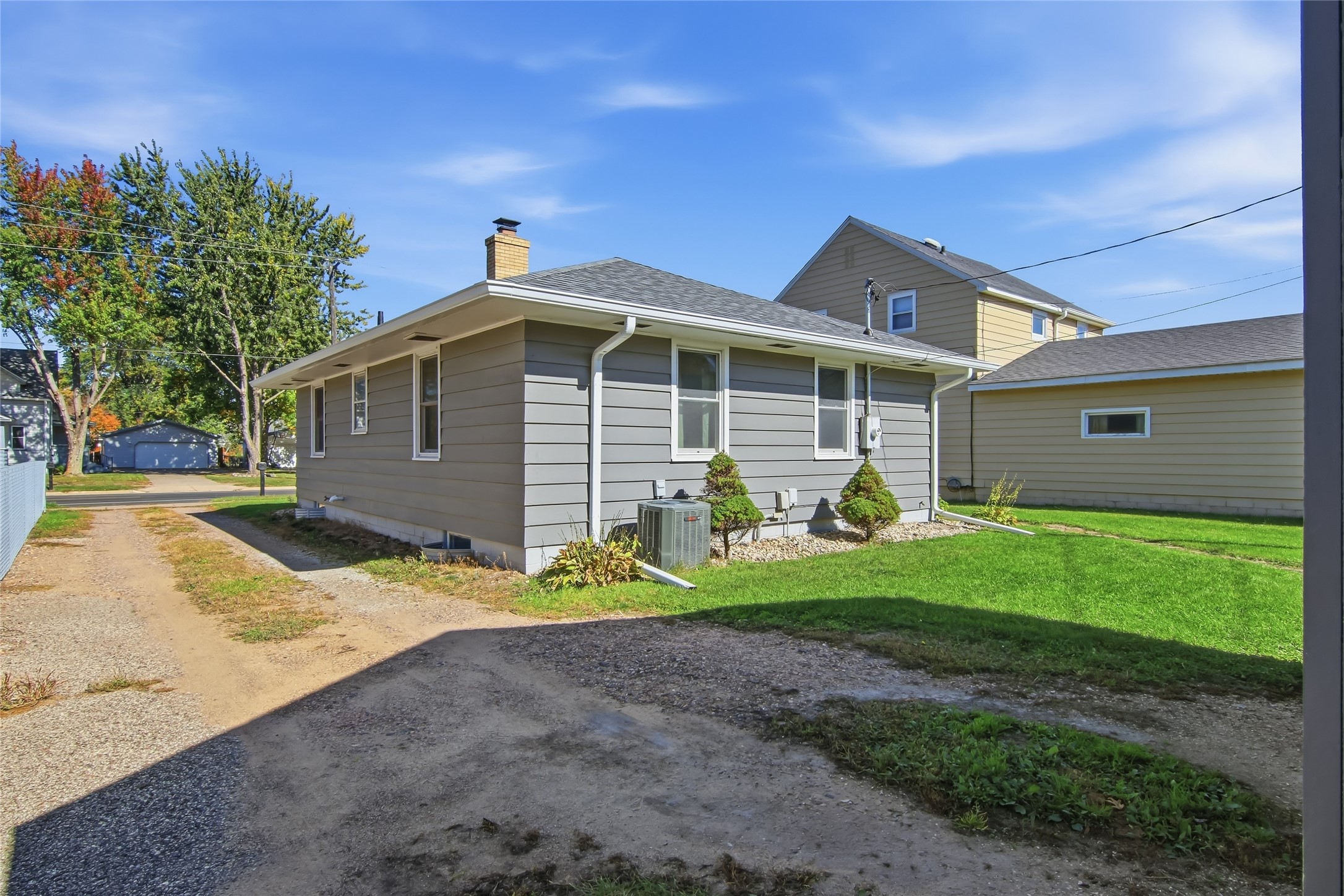 1043 Vine Street Property Photo 30