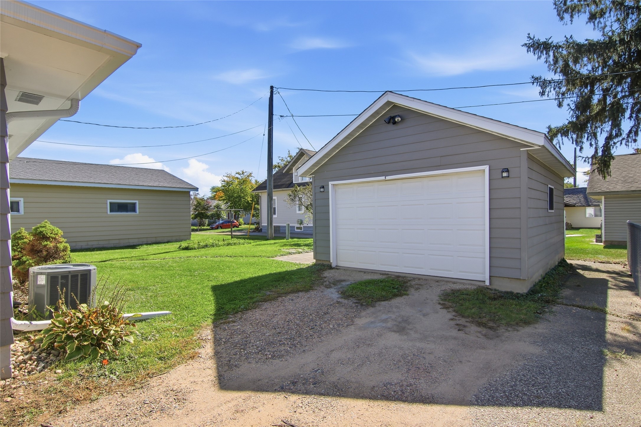 1043 Vine Street Property Photo 31