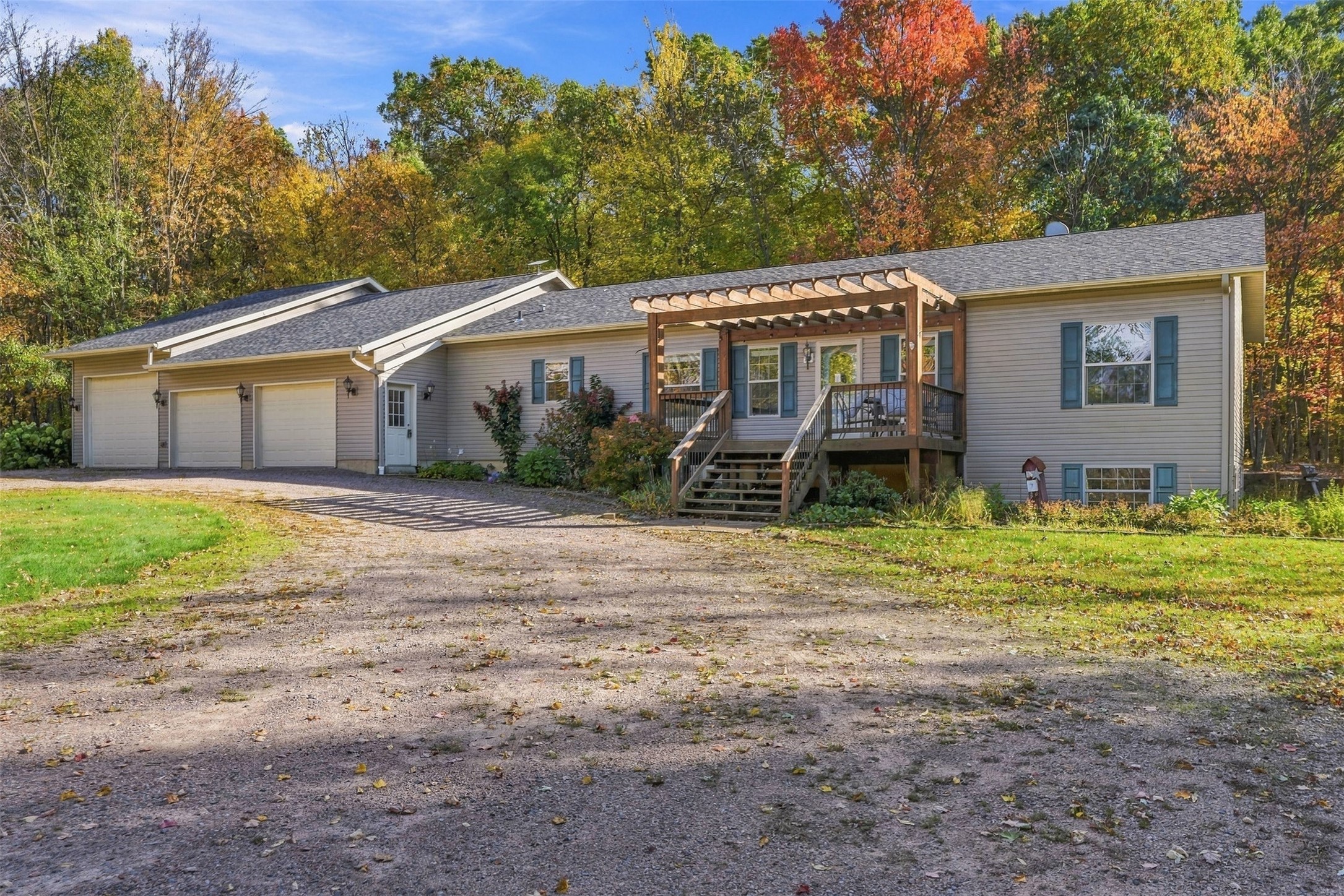 W15501 Us Highway 10 Property Photo 2
