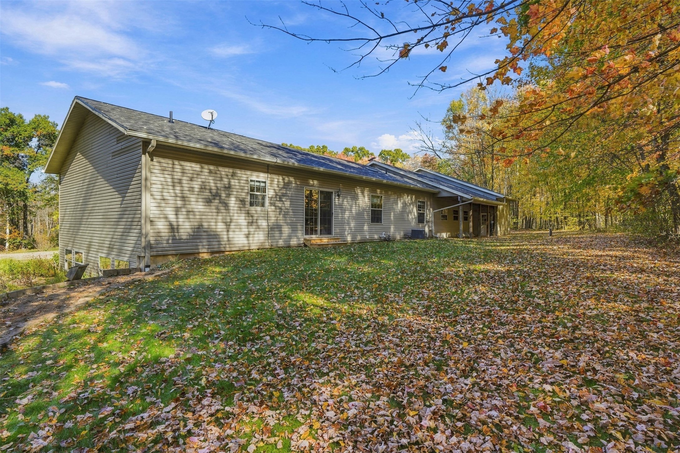 W15501 Us Highway 10 Property Photo 45