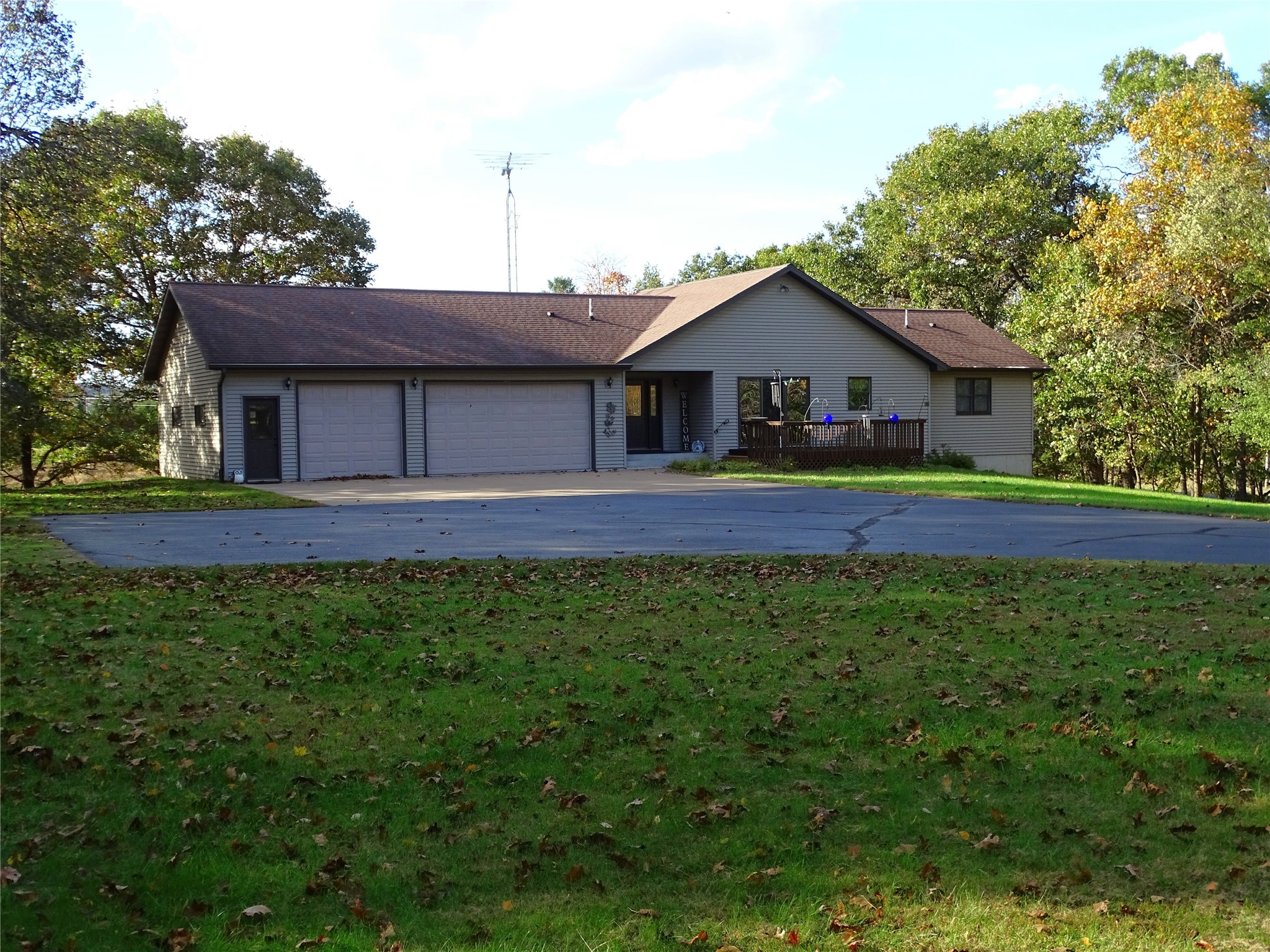 W2089 Spring Creek Road Property Photo 1