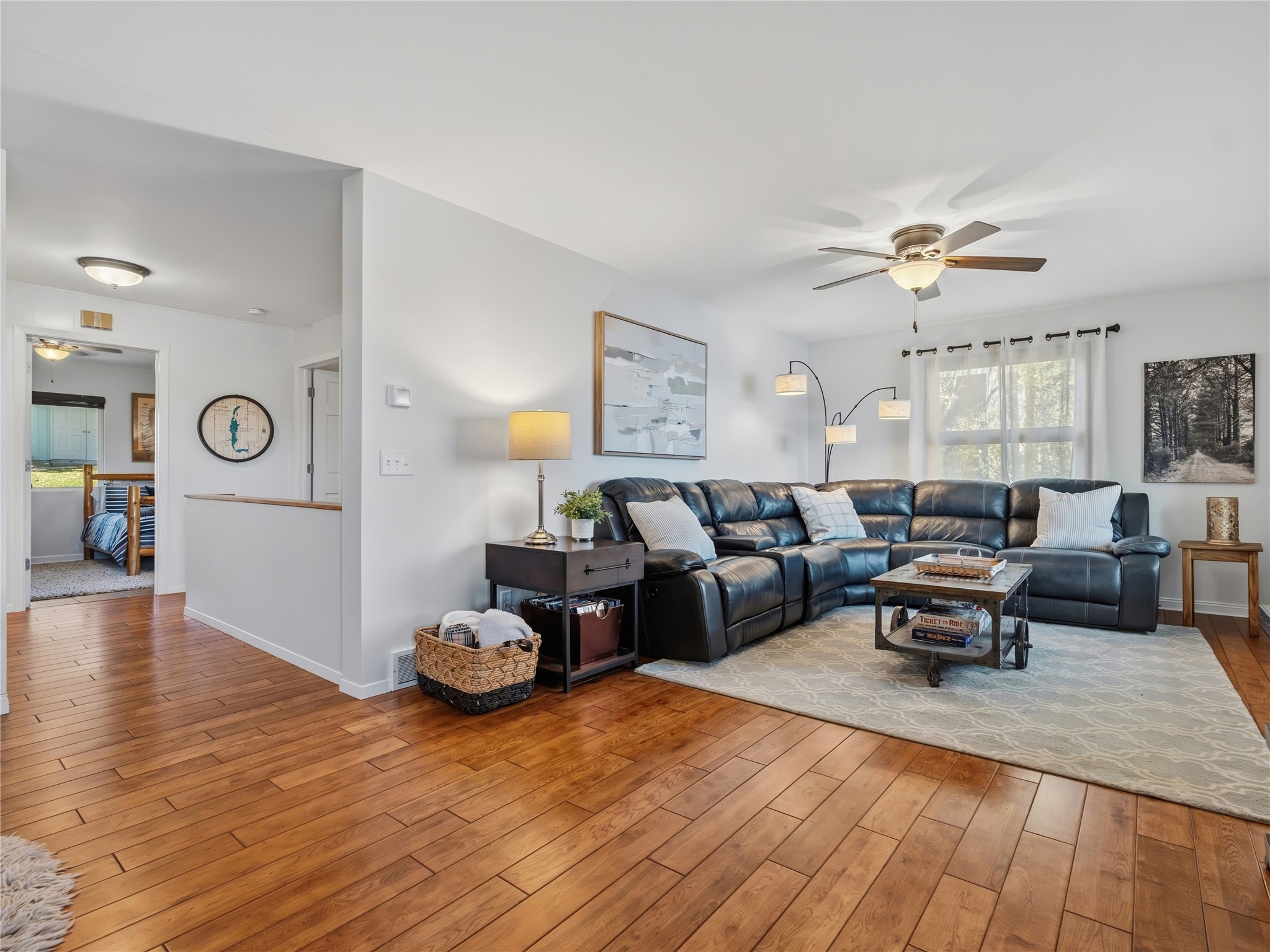 2553 27 1/4 27 3/4 Street Property Photo 13