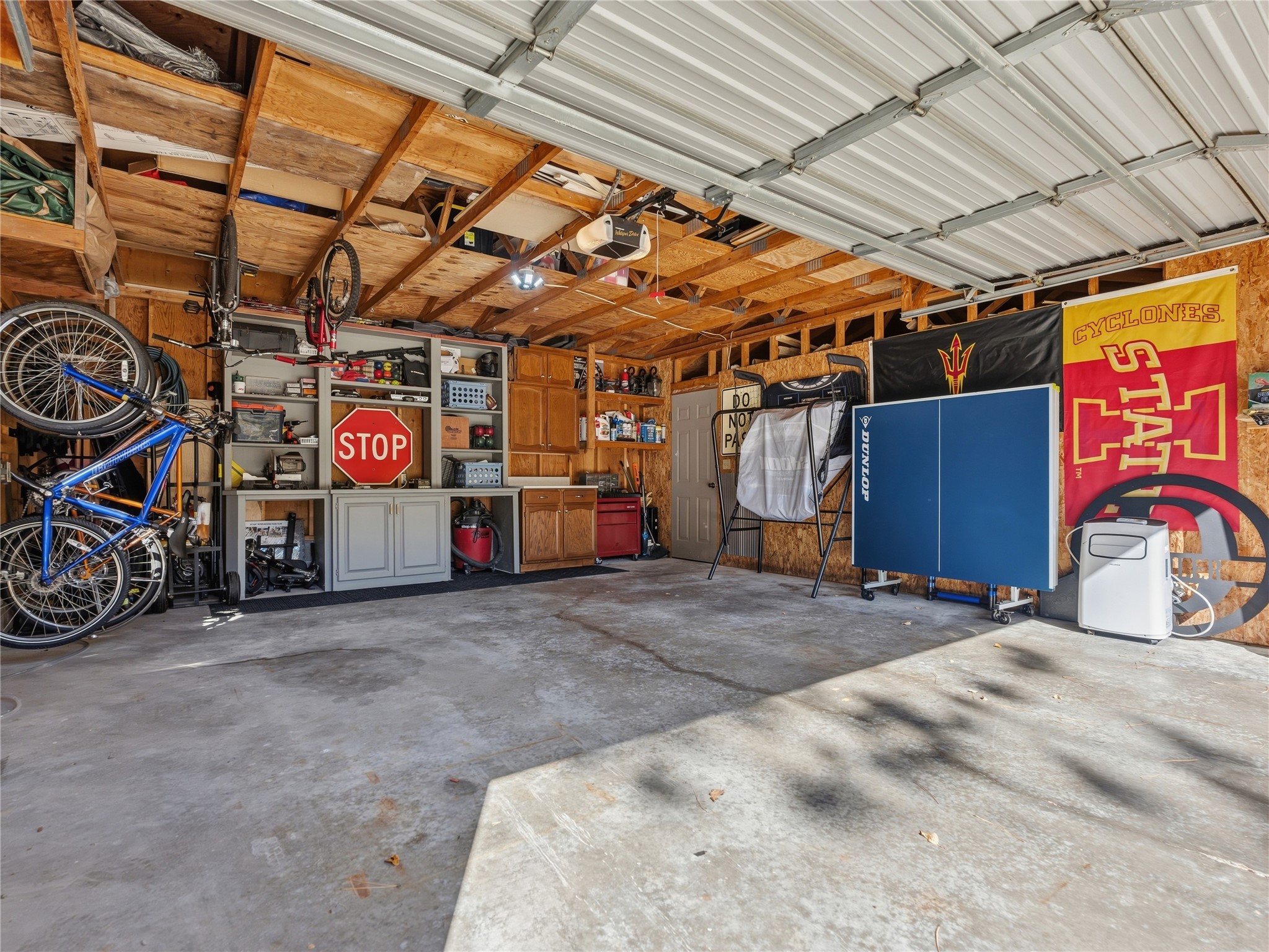 2553 27 1/4 27 3/4 Street Property Photo 32