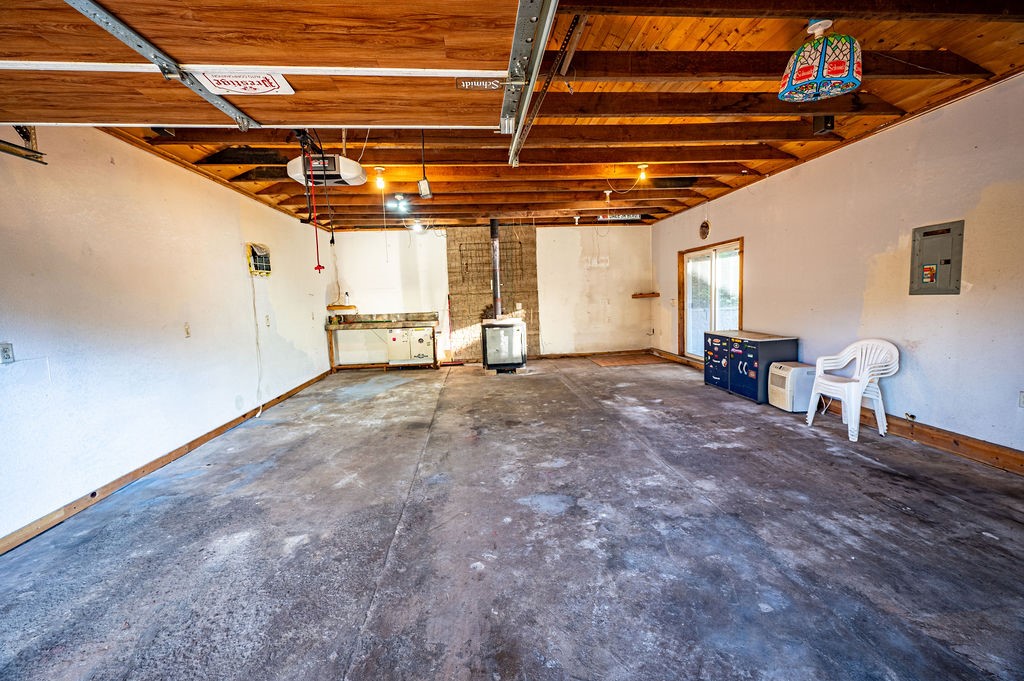 W6498 State Road 35 Property Photo 16