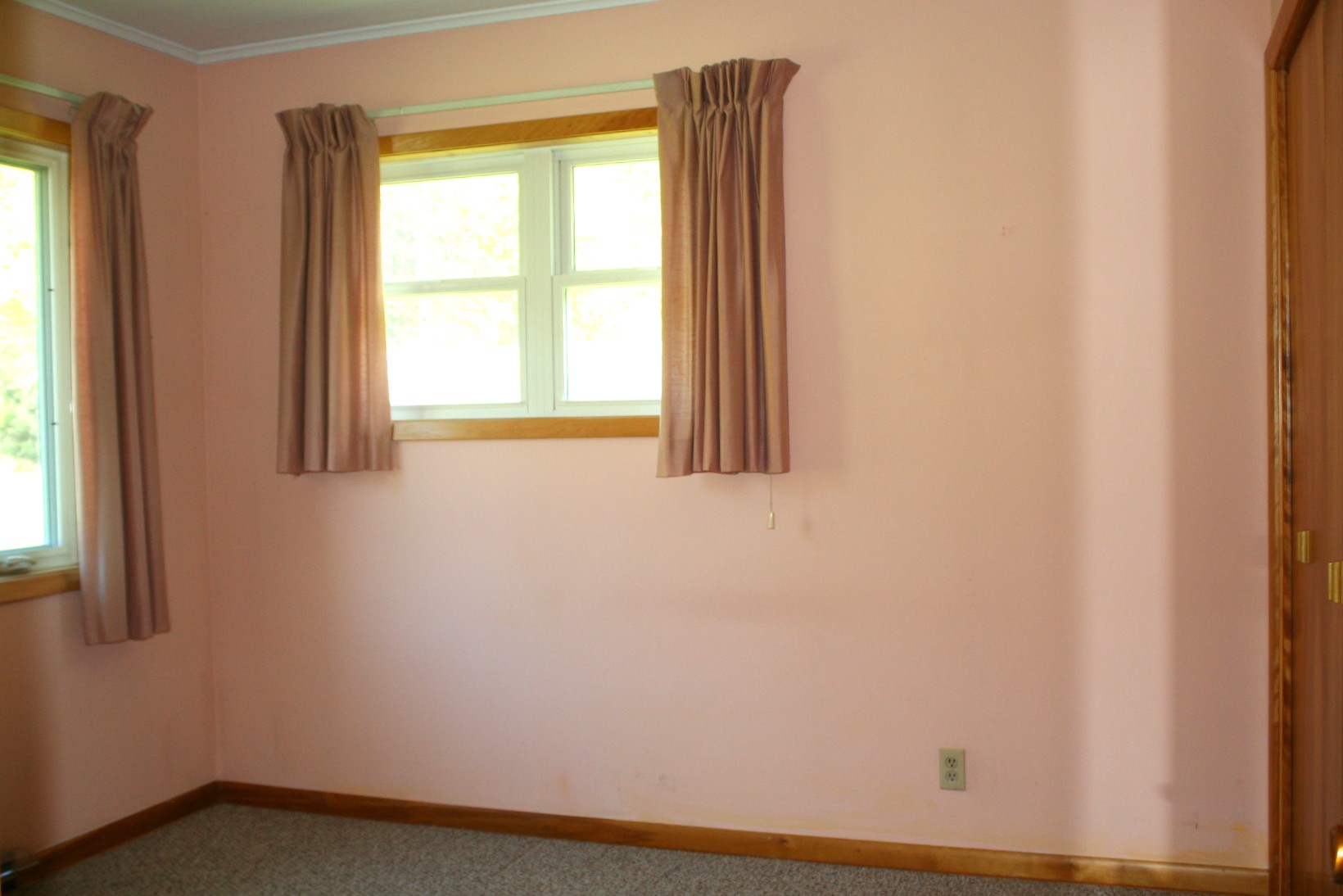 311 College Avenue W Property Photo 13