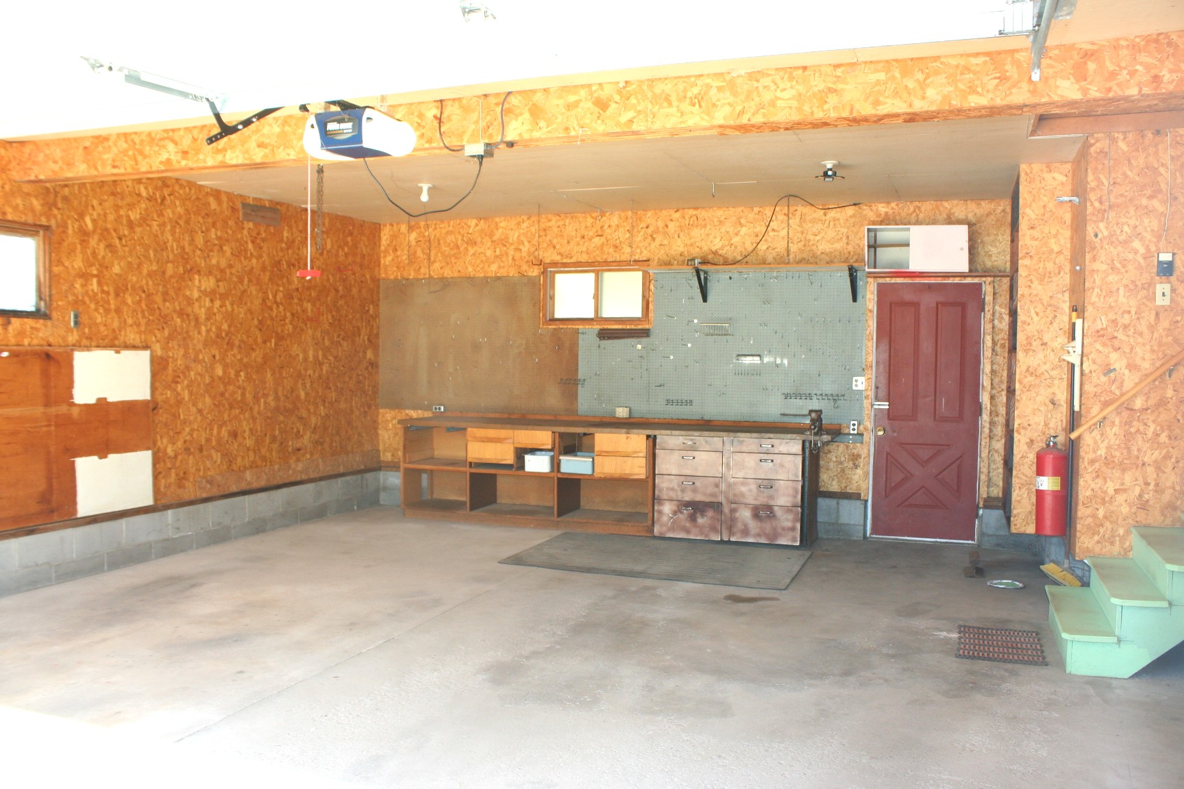 311 College Avenue W Property Photo 16