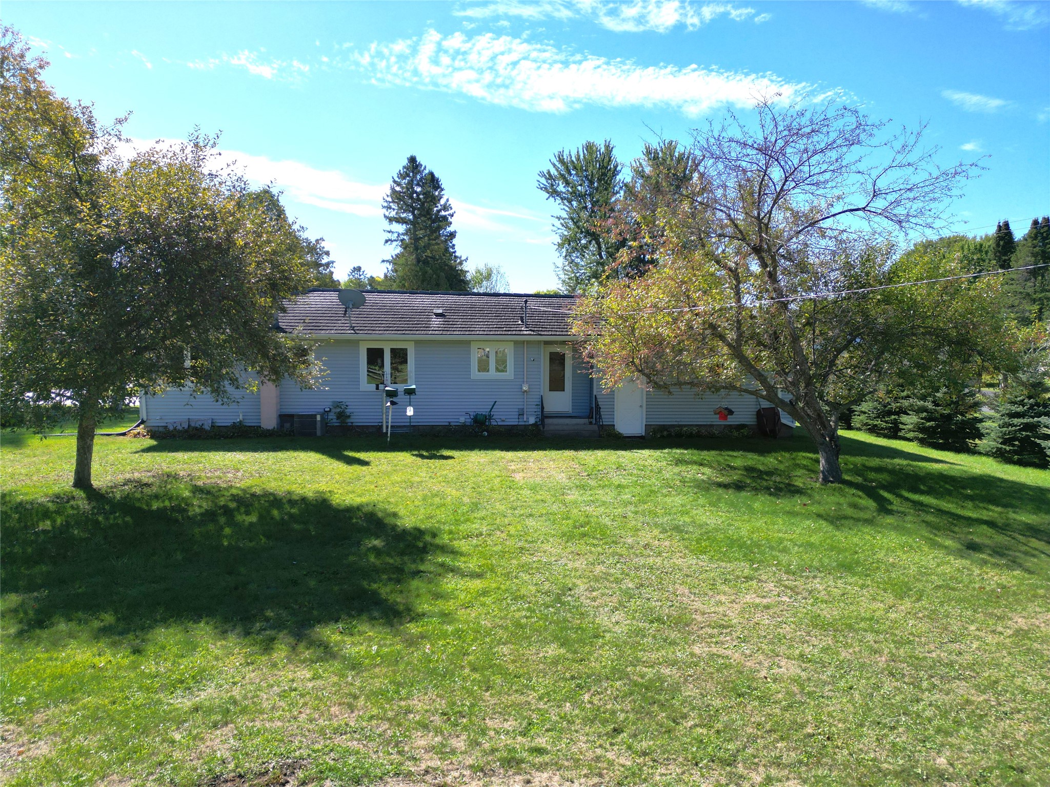 311 College Avenue W Property Photo 21